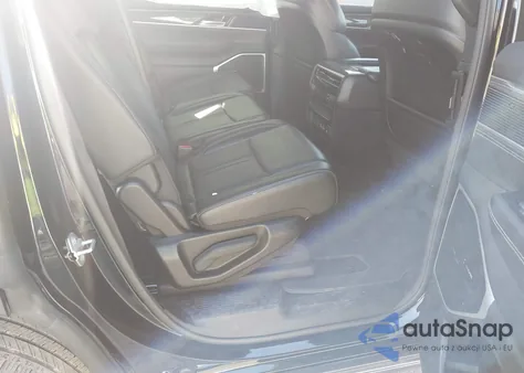 2022 Jeep Wagoneer Series Ii 4X4 from USA, damaged, VIN 1C4SJVBT6NS128751